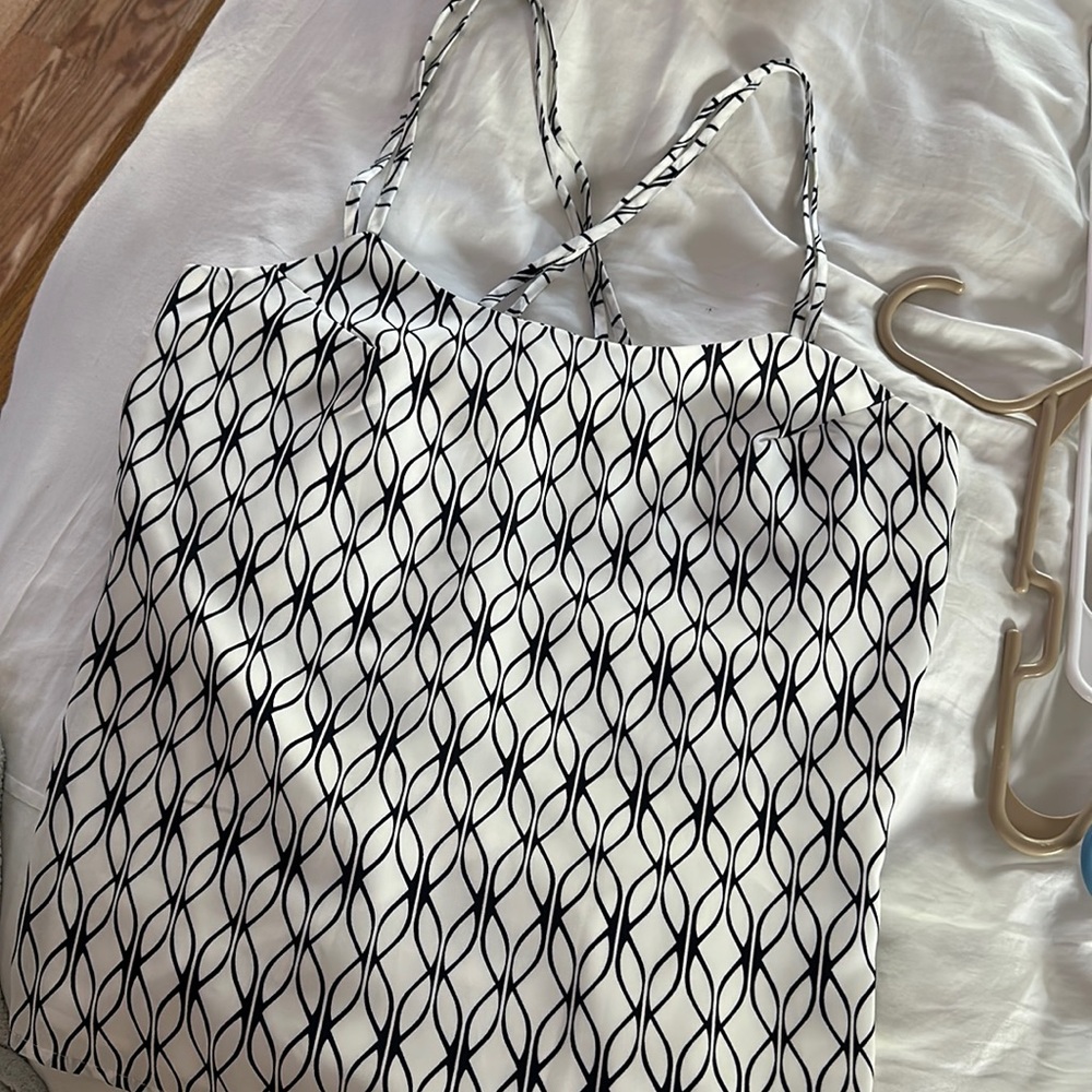 Banana republic, tank top, new with tags, size 8